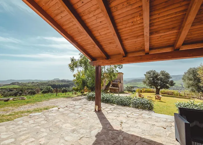 Torrerusso 乡村民宿 *